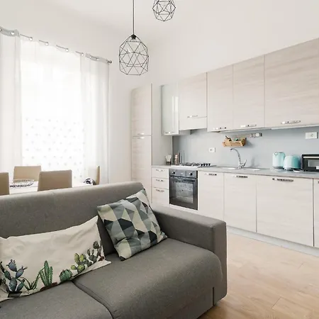 Guesthost - Modern & Cozy In X4 *